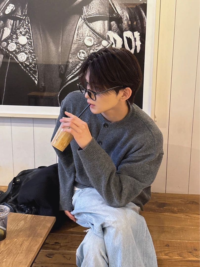 トップス RADIANT Cropped round cardigan