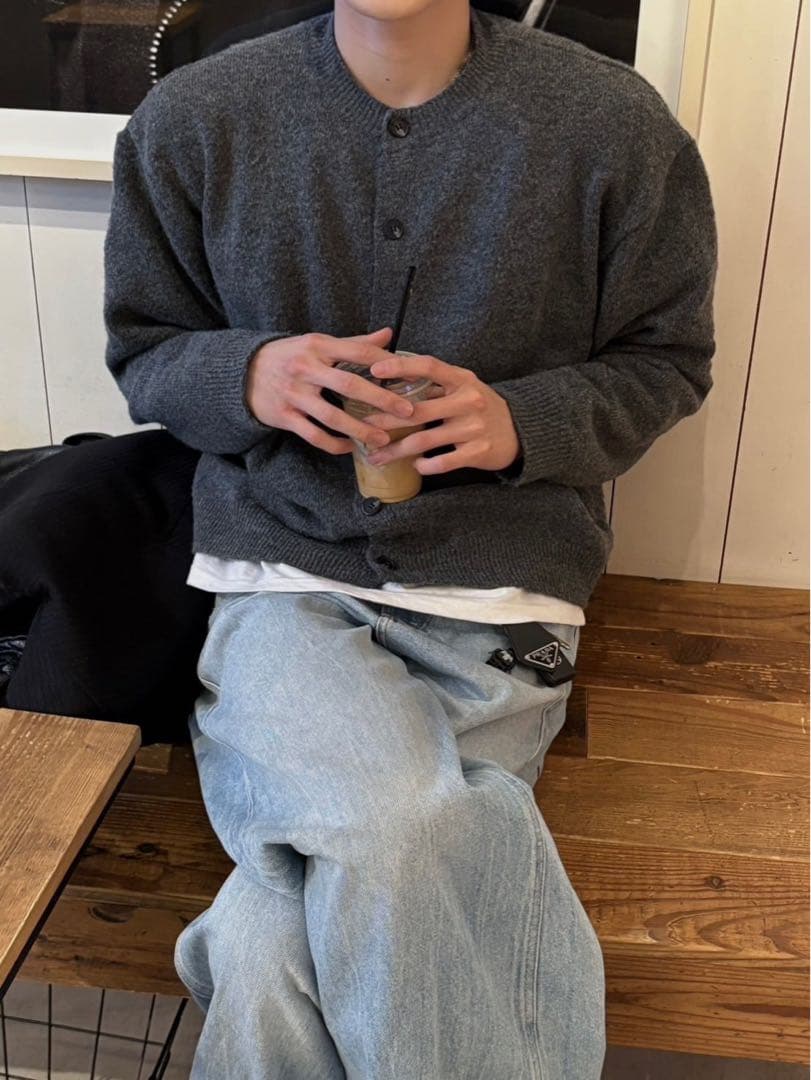 トップス RADIANT Cropped round cardigan