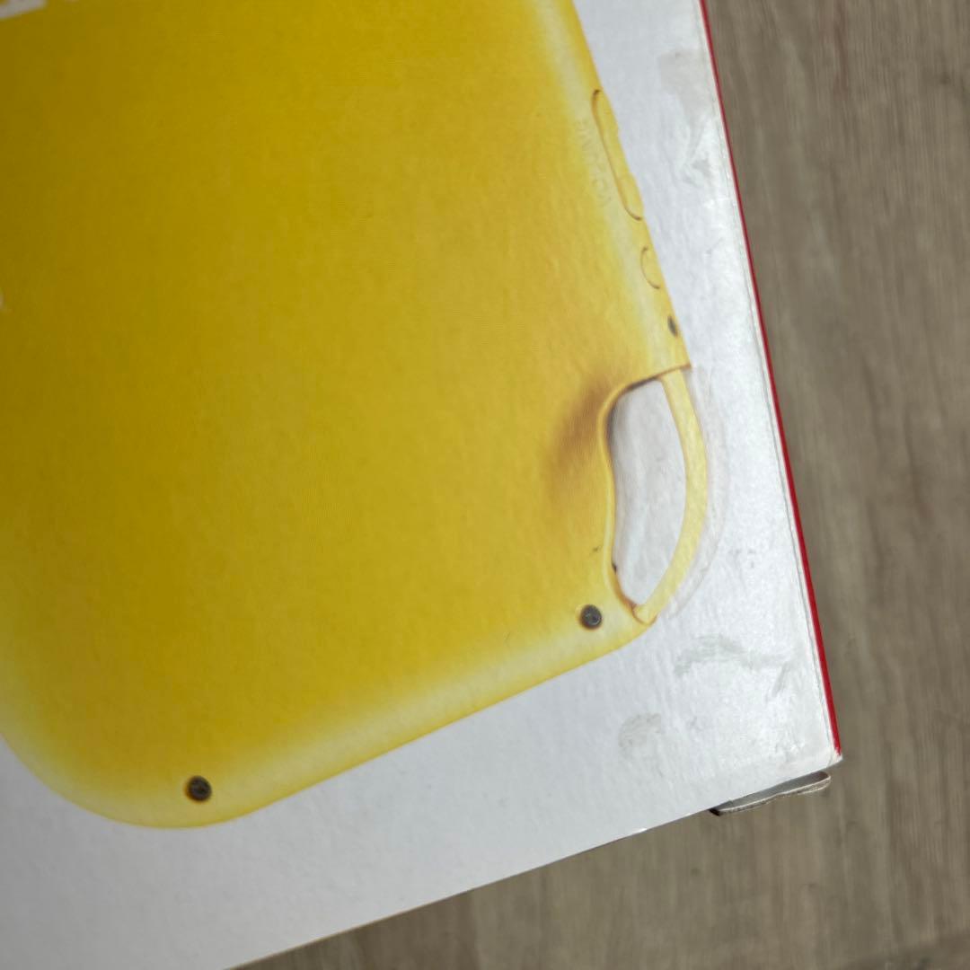 Nintendo Switch Lite イエロー 充電器、箱、マイクロSD付き