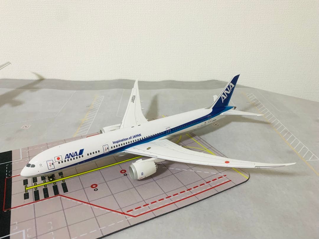 全日空商事公式モデルＢ７８７－９／ＪＡ８３０Ａ７８７長胴体型プラスティック樹脂製