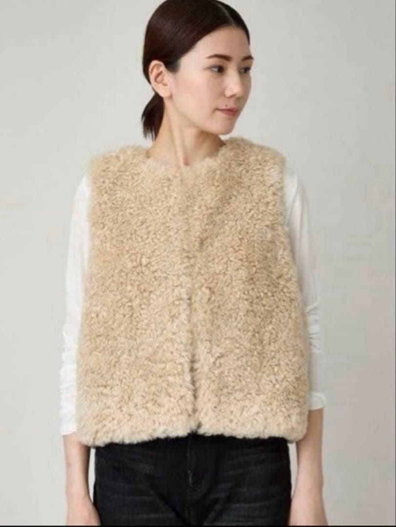 美品カレンソロジーCurensologカーリーショートベスト