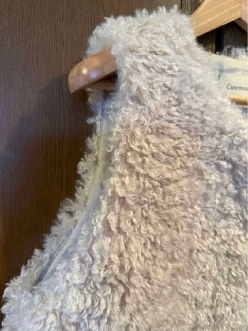 美品カレンソロジーCurensologカーリーショートベスト