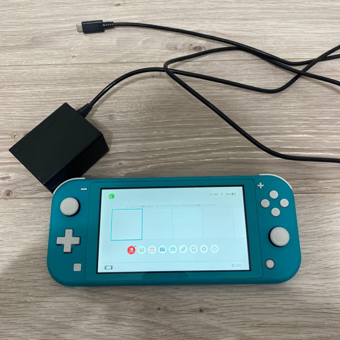 任天堂　Switchライト