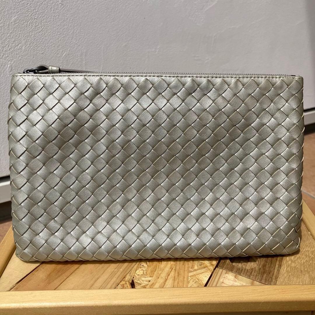 ☆美品☆BOTTEGA VENETA クラッチバッグ イントレチャート シルバー