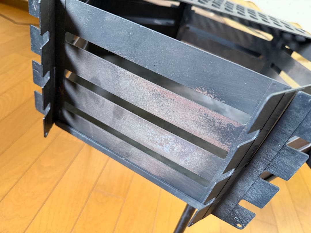 【スプリング】WAQ 焚き火台-YAGURA-