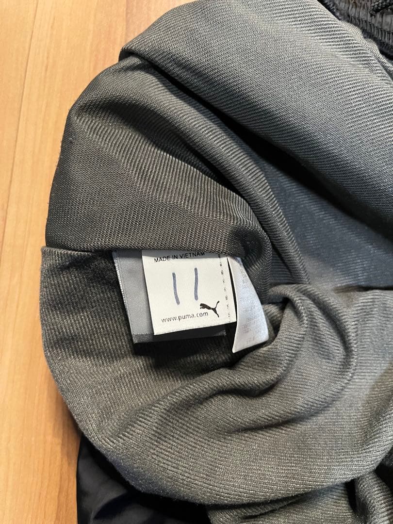 ジュビロ磐田　ウインドブレーカー上下セット