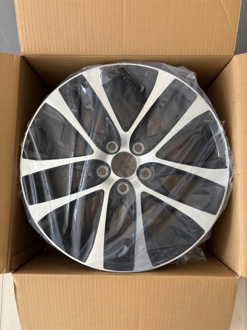 トヨタ 50系　エスティマ アエラス　純正ホイール　18インチ　１本　ガリ傷なし