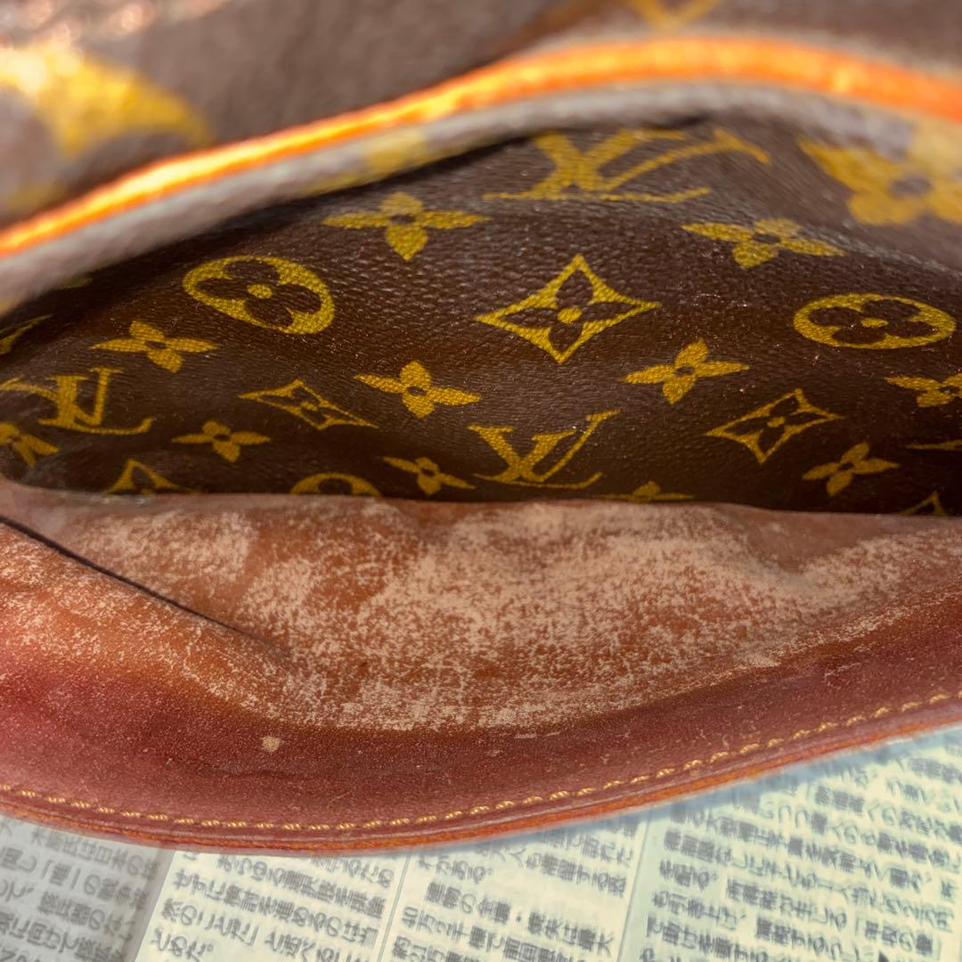 ルイヴィトン　モノグラム　ハンドバッグ　クラッチバッグ