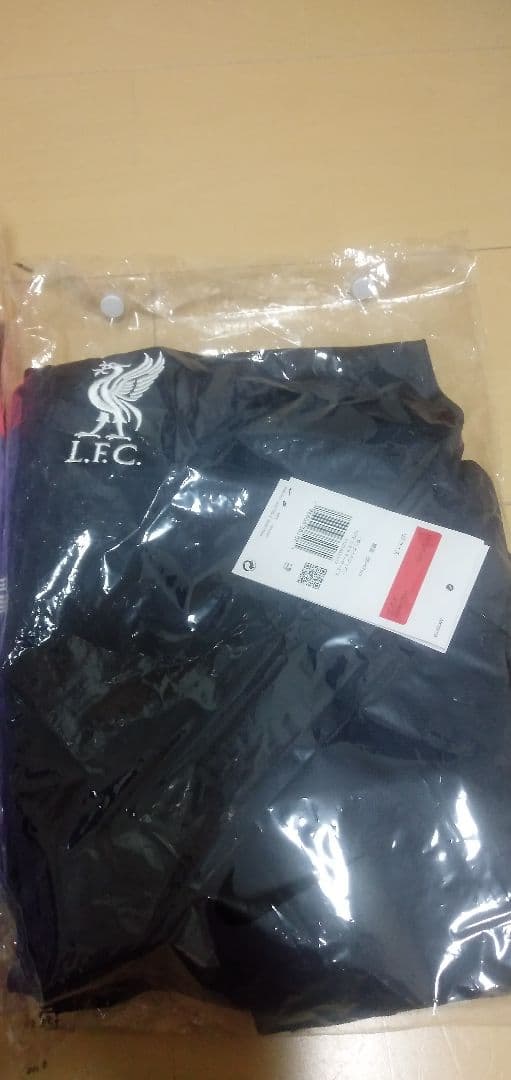 リバプール Nike ドリルトップ　セットアップ