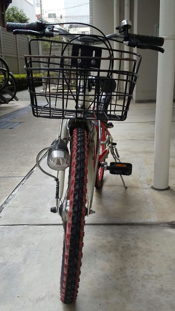 マウンテンバイク 赤と白 22インチ