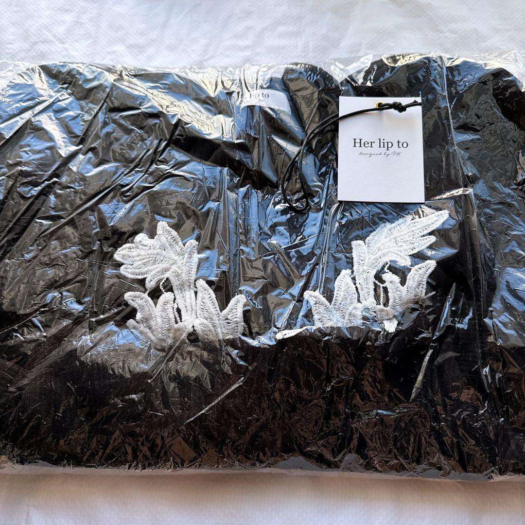 ワンピース herlipto Lily Lace Knit Midi Dress