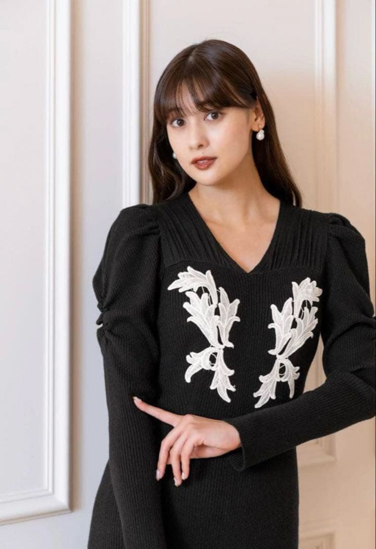 ワンピース herlipto Lily Lace Knit Midi Dress