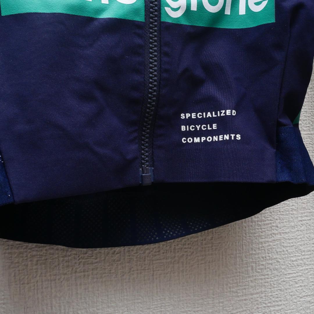 選手支給品 レッドブルボーラハンスグローエ ソフトシェルジャケット プロチーム