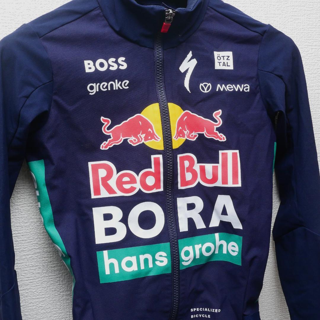 選手支給品 レッドブルボーラハンスグローエ ソフトシェルジャケット プロチーム
