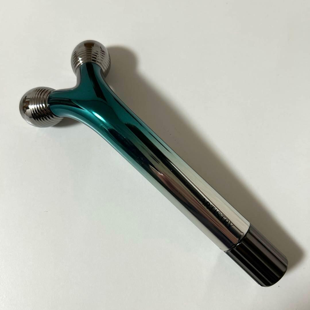 ARTISTRY　アーティストリー 美顔器　EMSローラー　ATWM