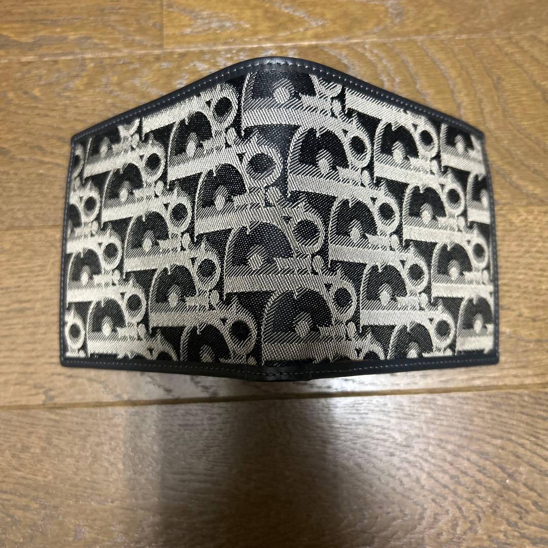 クリスチャンディオール財布