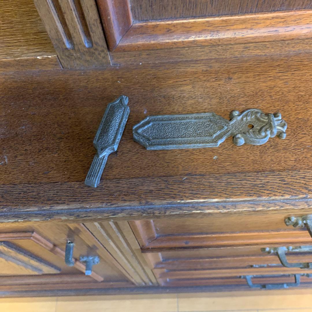 Kumasan一読/ビンテージ木製キャビネット(本棚)