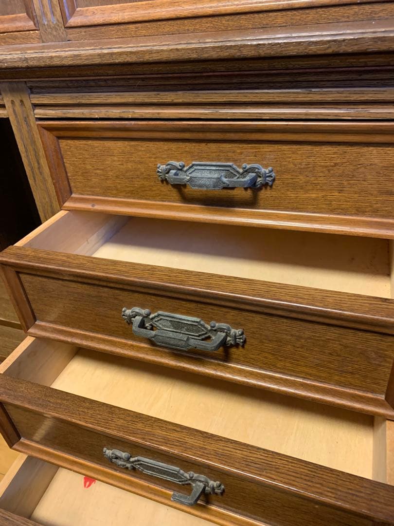 Kumasan一読/ビンテージ木製キャビネット(本棚)