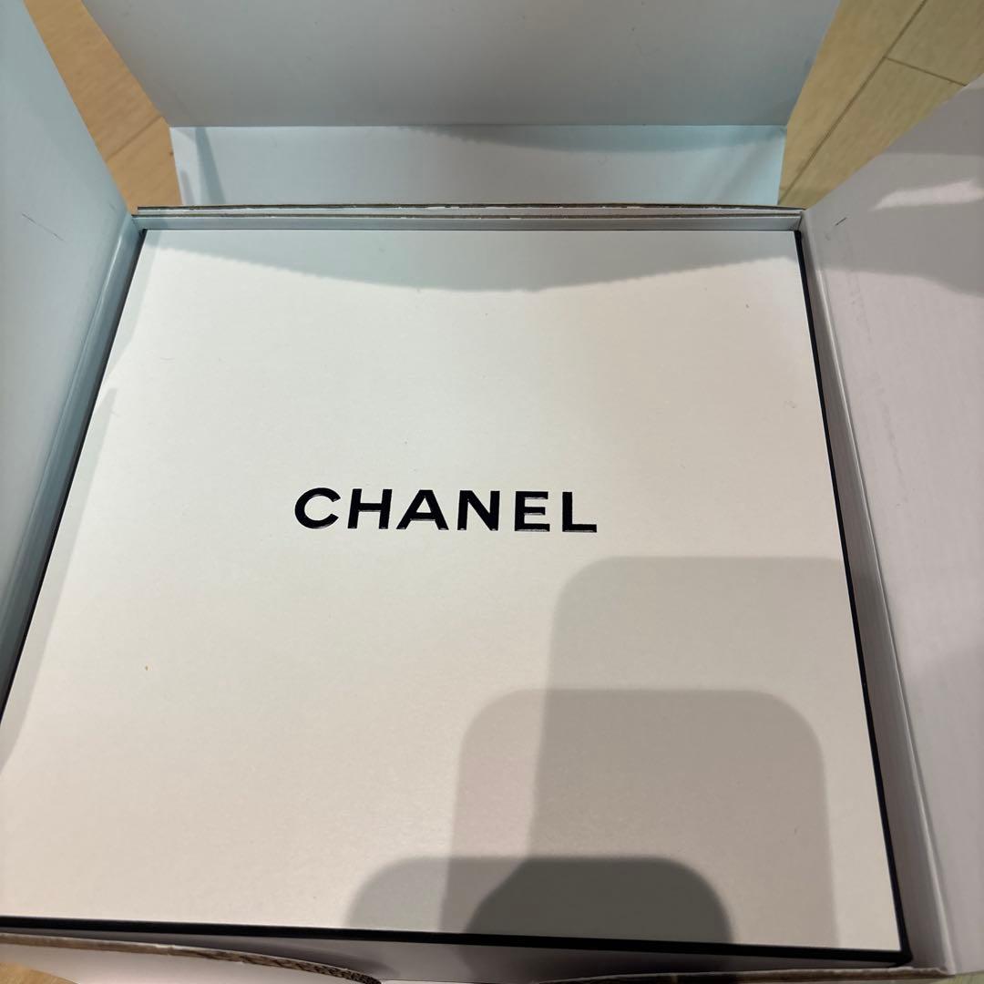 未開封CHANELチャンスオースプランディドボディローション　新製品