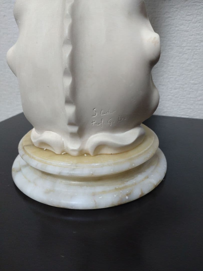 Giuseppe Bessi　ジュゼッペ・ベッシ　STONELITE　 裸婦像