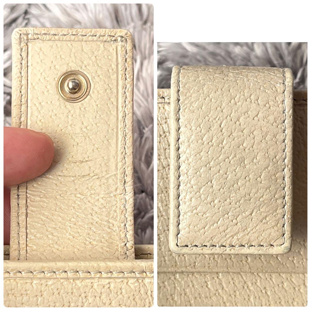 GUCCI 折り財布　GGキャンバス ホワイト　ロゴプレート　メンズ　レディース
