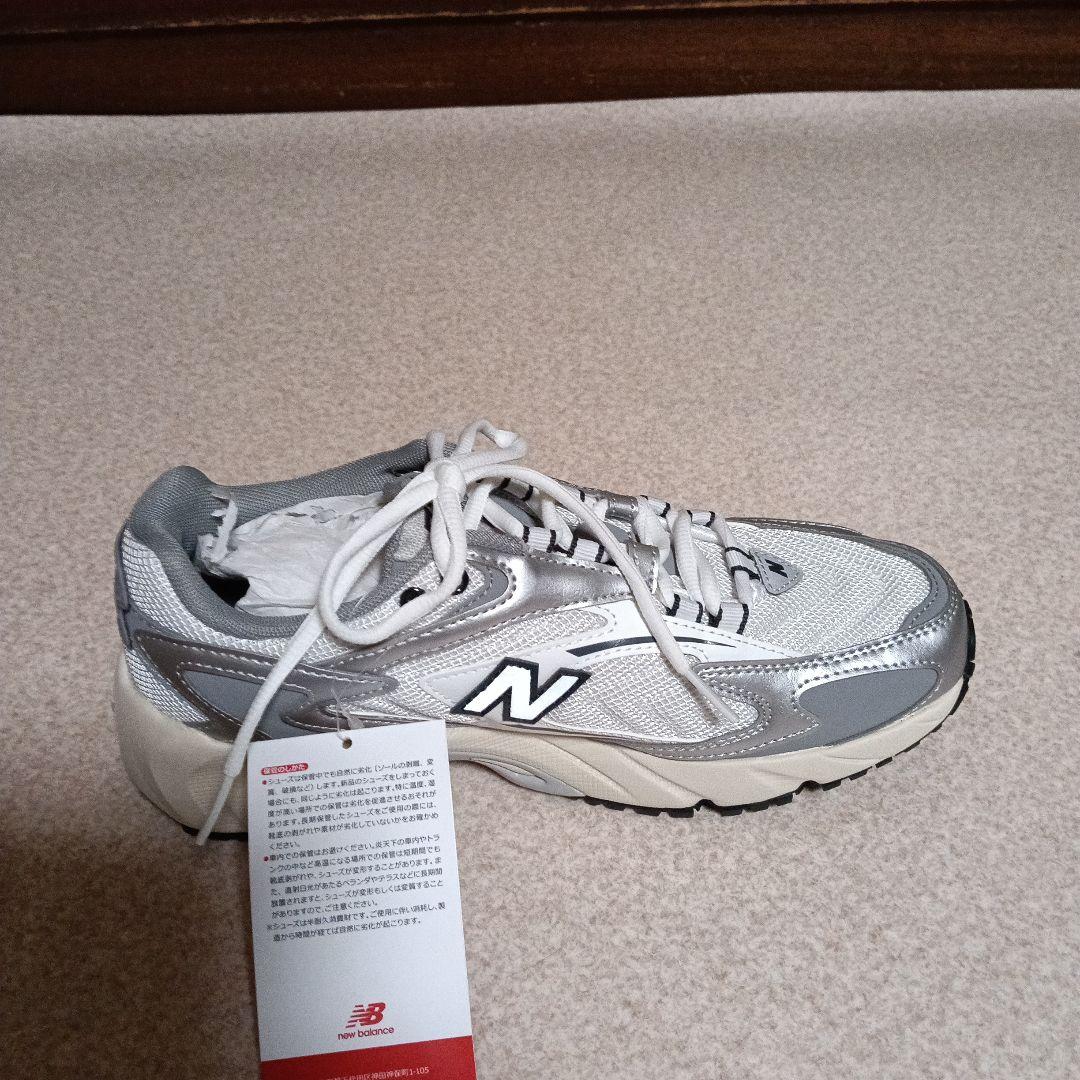 ニューバランスシュ−ズ　ML725c　サイズ24.5