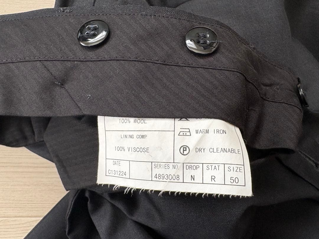 美品 STRASBURGO ストラスブルゴ スーツ　50 チャコール