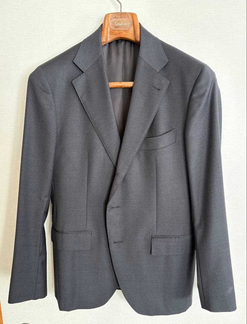 美品 STRASBURGO ストラスブルゴ スーツ　50 チャコール