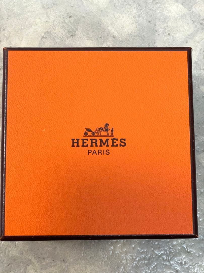 【エルメス】エマイユＰＭ　ゴールド　バングル　ロゴリボン柄　レディース