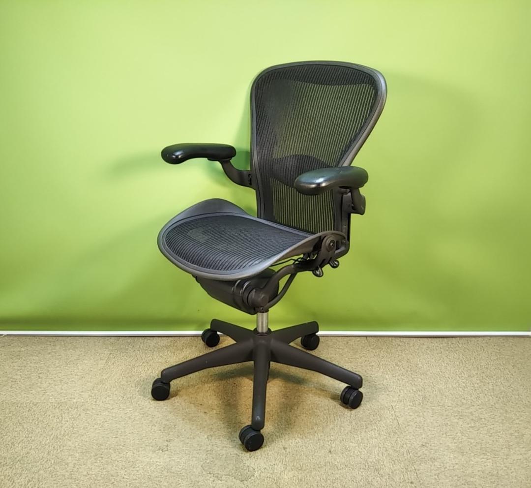 ap　ハーマンミラー　アーロンチェア　中古品　Bサイズ　フル装備　ダイヤル可動肘