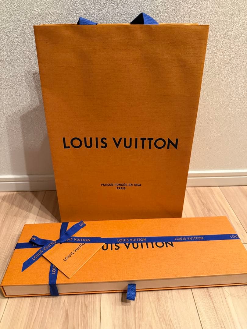 【プレゼント包装】ルイヴィトン　ネクタイ　スターリーナイト　完売品