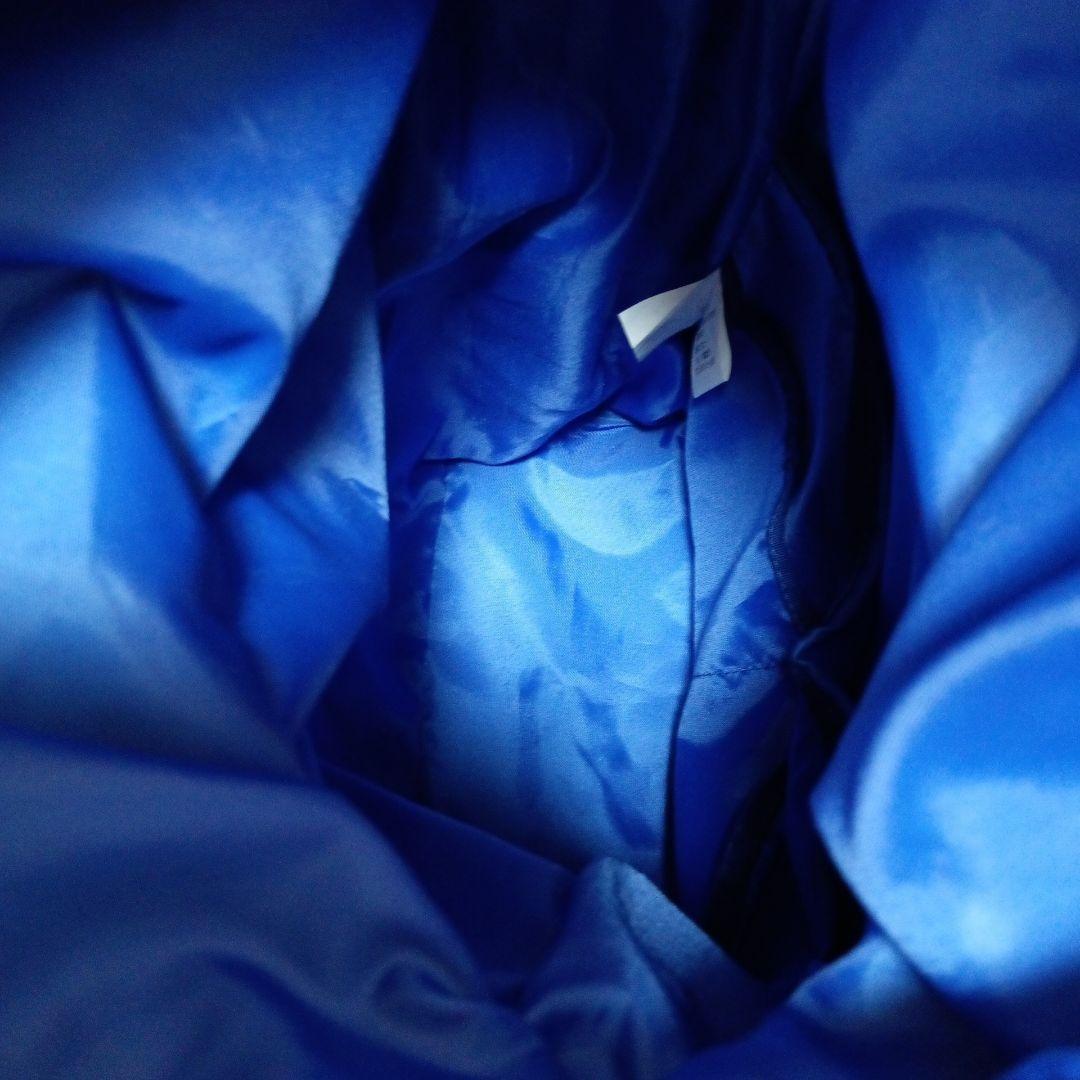 美品スワニーキャリーバッグ静音、新型ハンドル型ストッパーつき