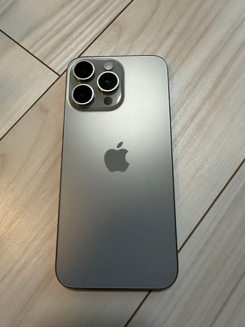 iPhone 15 pro max 1TB ナチュラルチタニウム