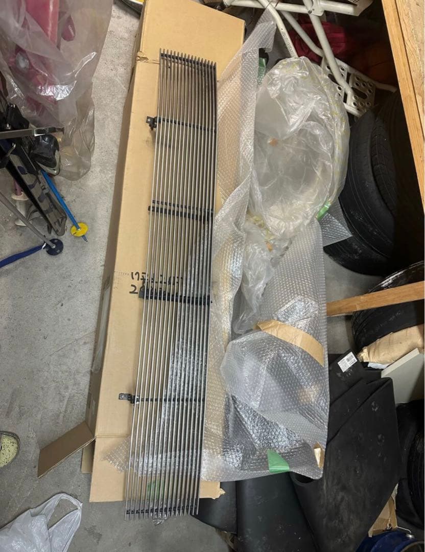 希少ハイラックス80.90ファントムグリル！ピックアップトラック。ローライダー。