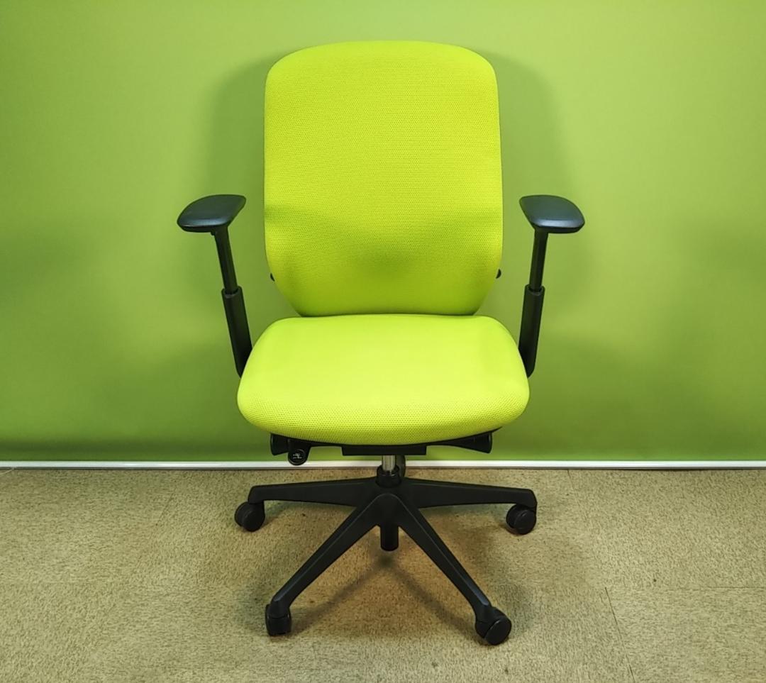 Haze　zr　オカムラ　シルフィーチェア　前傾機能　ハイバック　クッショ