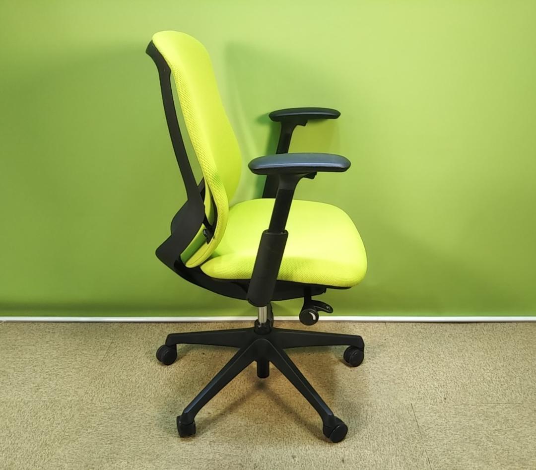 Haze　zr　オカムラ　シルフィーチェア　前傾機能　ハイバック　クッショ