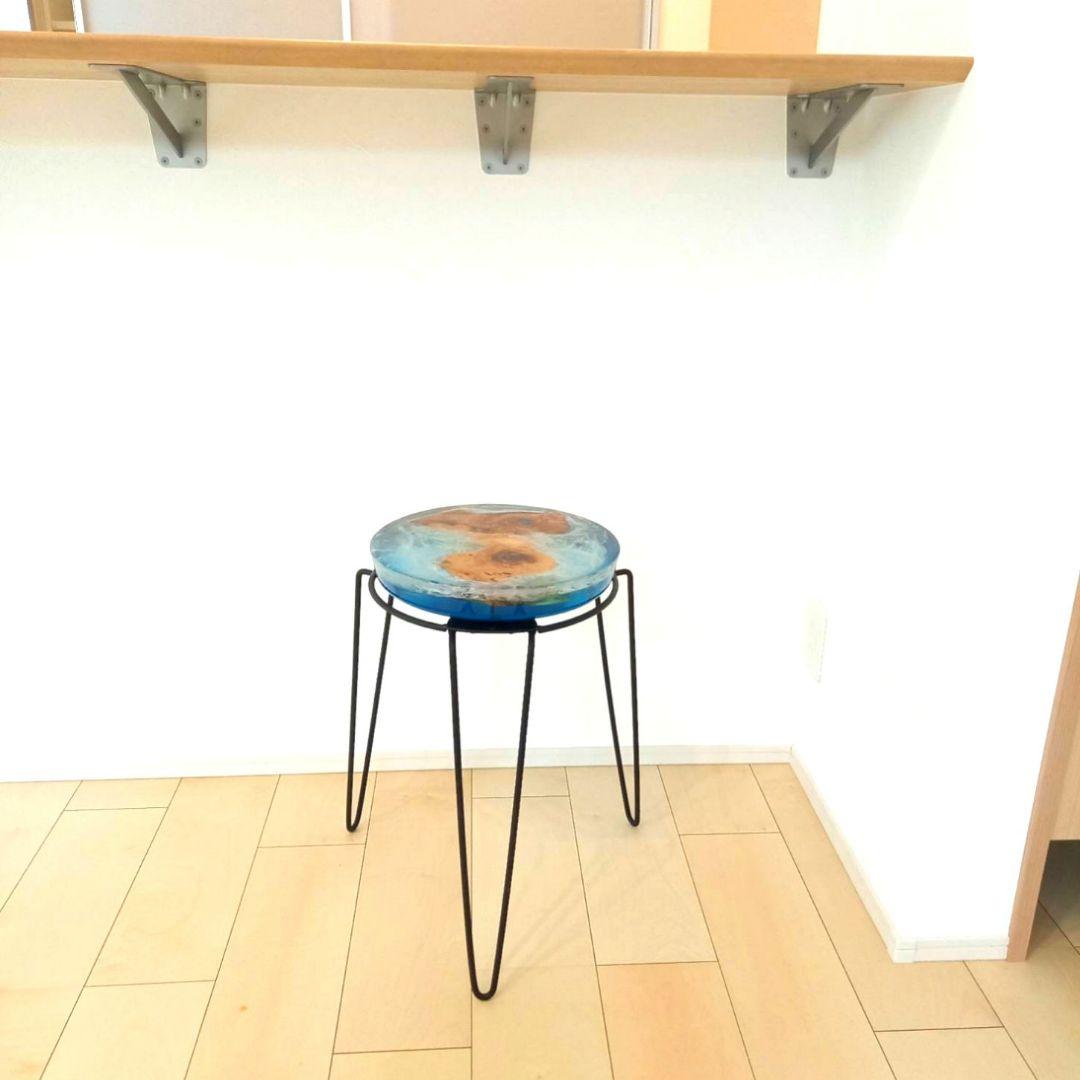 おー　レジンサイドテーブル　樺　瘤