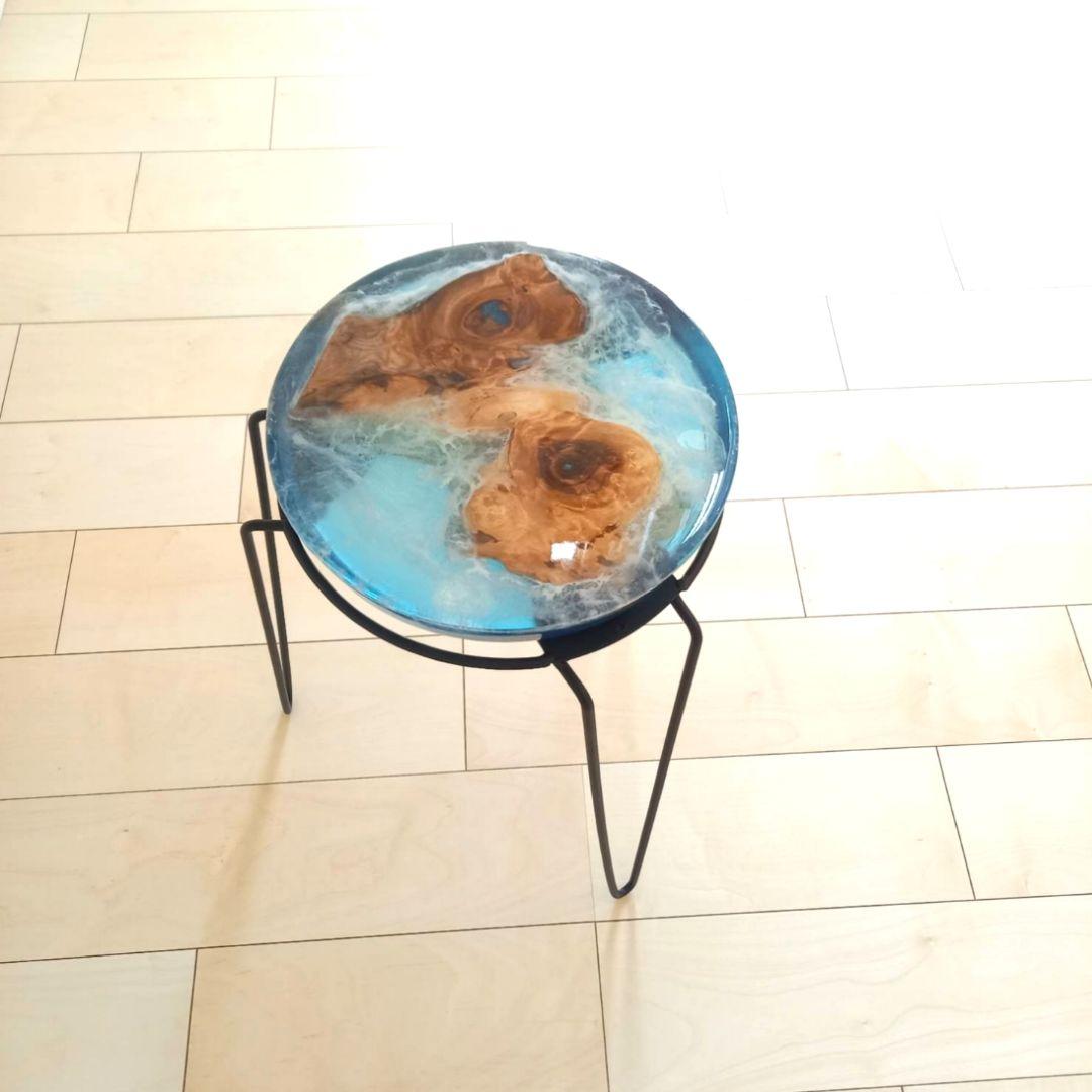 おー　レジンサイドテーブル　樺　瘤