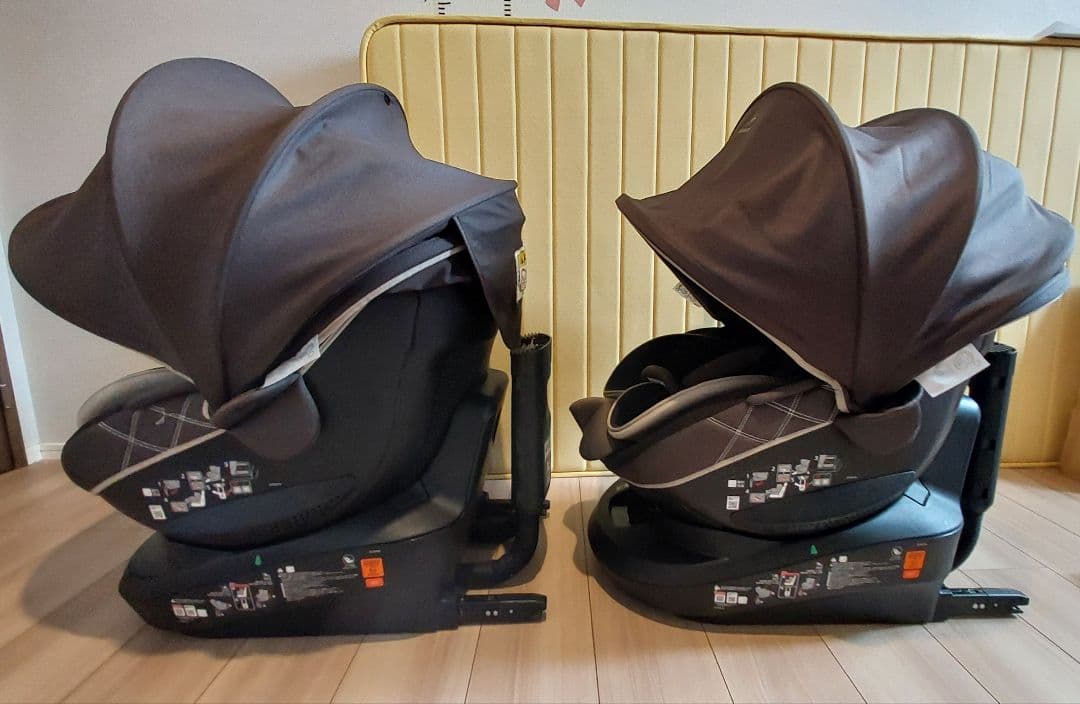 AILEBEBE KURUTTO4i チャイルドシート　2台セット　おまけつき