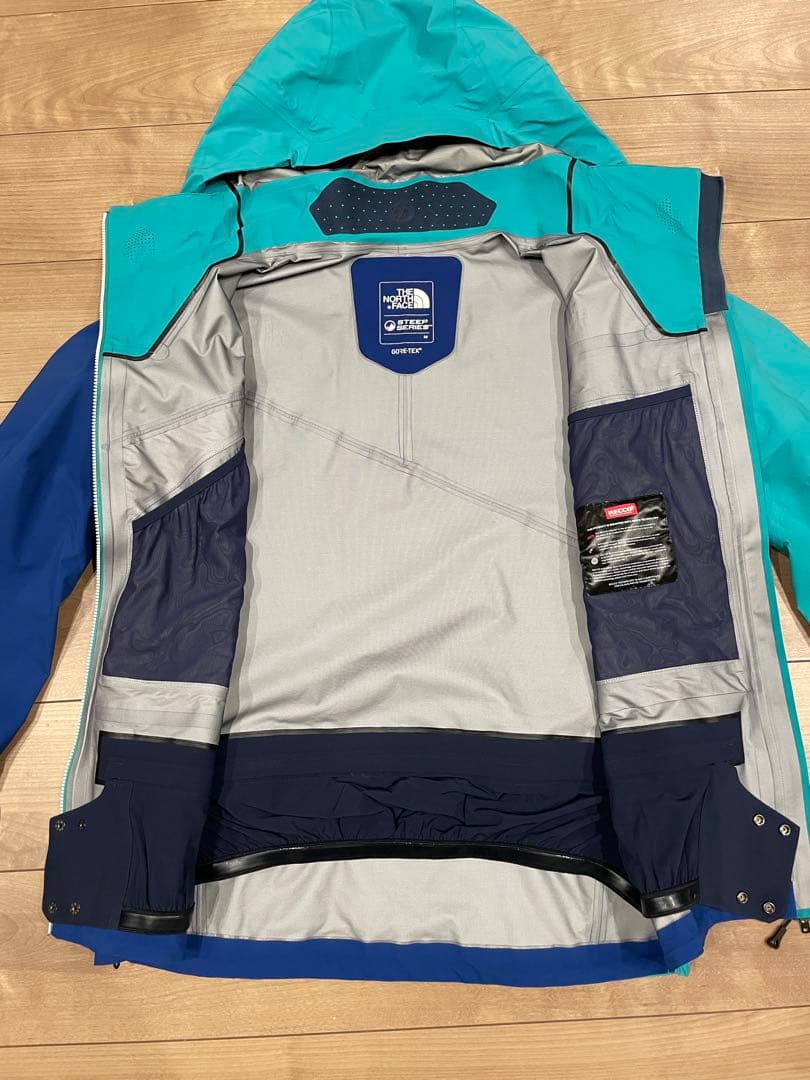 THE NORTH FACE　スノージャケット　 NS61801　Mサイズ