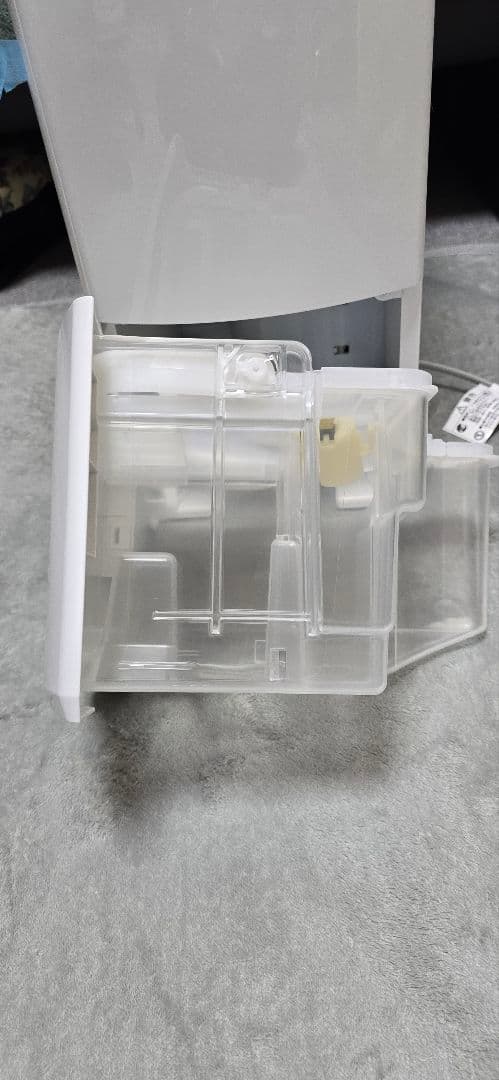 【さんごさん専用】 除湿機 F-YHVX120 ホワイト　中古美品