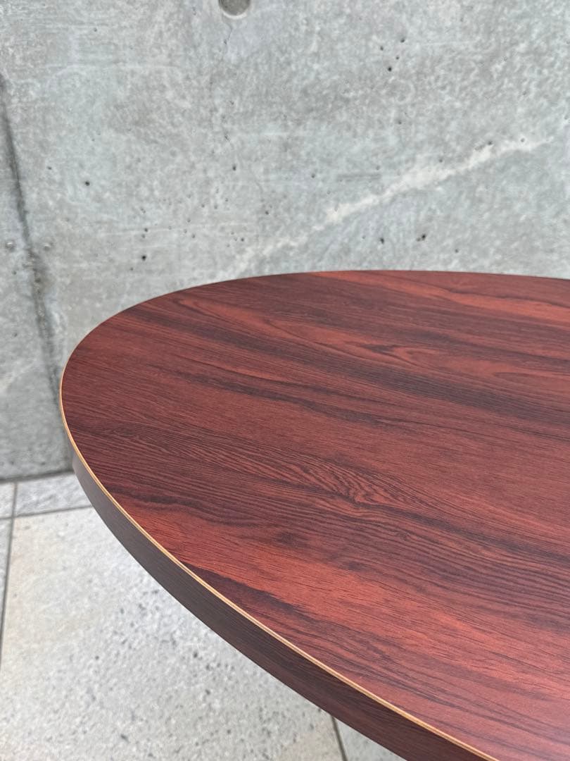 【ほぼ新品】SWITCH オーバルローテーブル 事務所使用・美品