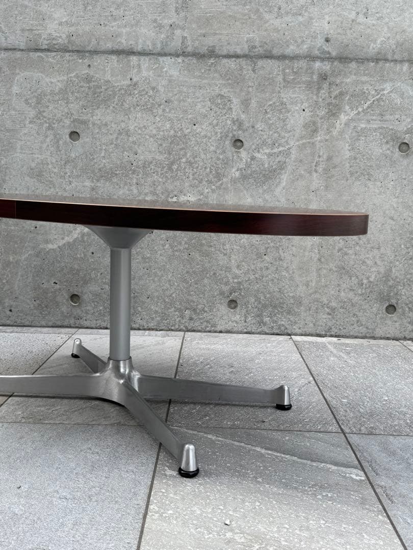 【ほぼ新品】SWITCH オーバルローテーブル 事務所使用・美品