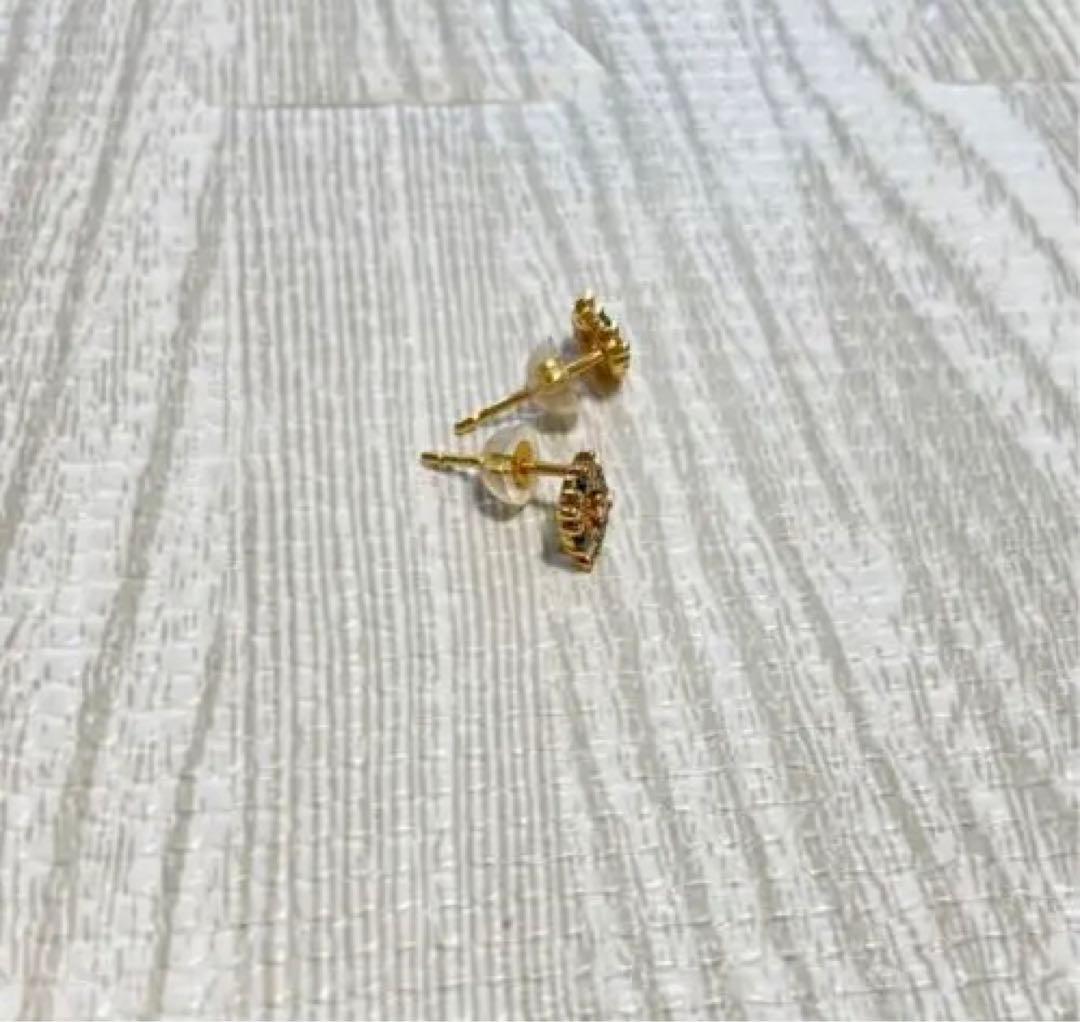 クアラントット　　Signora ピアス