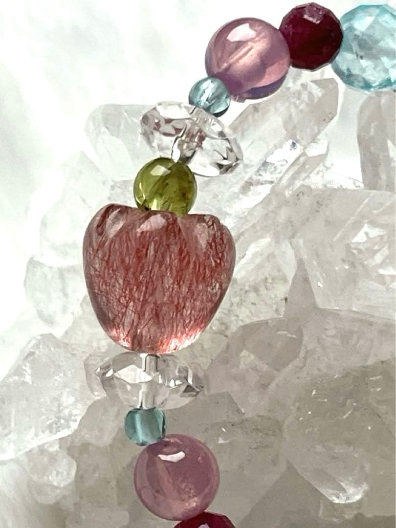 カザフスタン産ストロベリークォーツ苺＆ラリマー桜型天然石ブレスレット