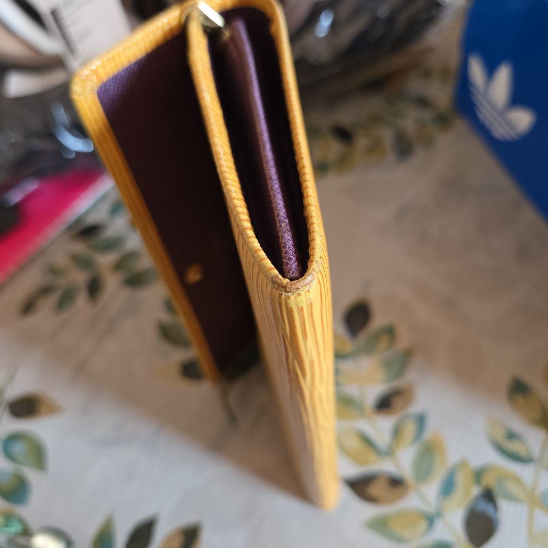 Louis Vuitton エピレザー 長財布 イエロー