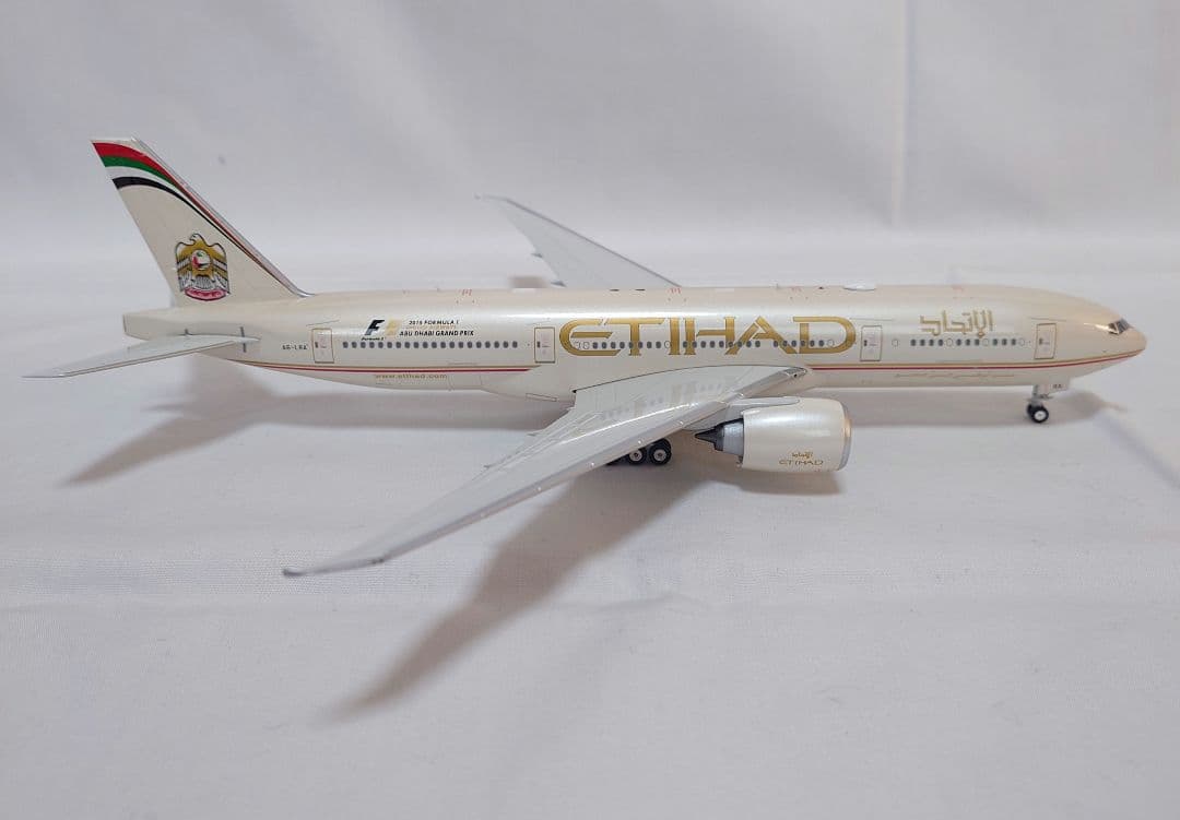 エティハド航空　BOEING 777-200LR　1/200スケール
