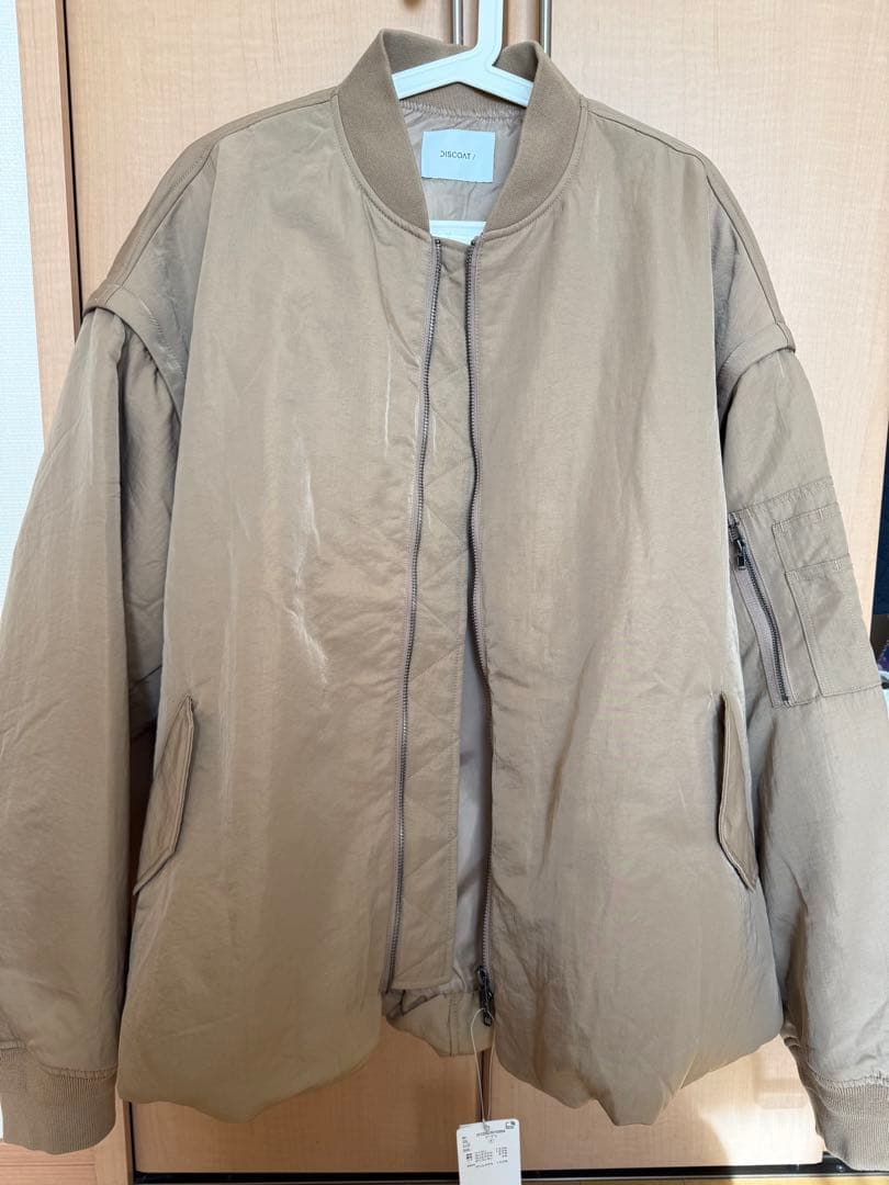 新品！　ディスコート　デタッチャブル2WAYメモリーボンバージャケット　ベージュ