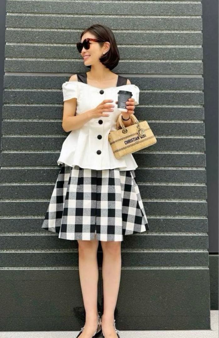 【seventen】 xsサイズ　キュロット白x黒