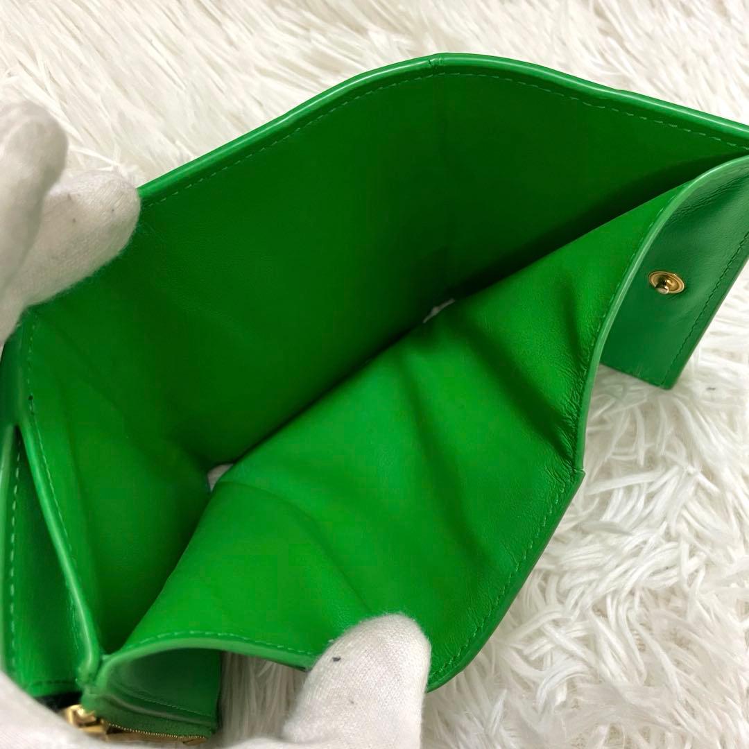 極美✨ボッテガヴェネタ 三つ折り財布 カセット レザー グリーン